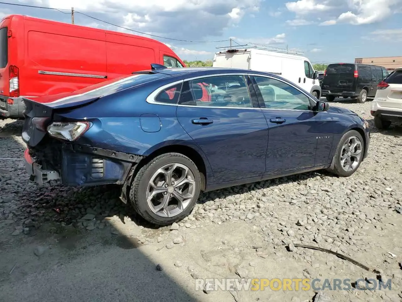 3 Photograph of a damaged car 1G1ZD5ST0LF138275 CHEVROLET MALIBU 2020