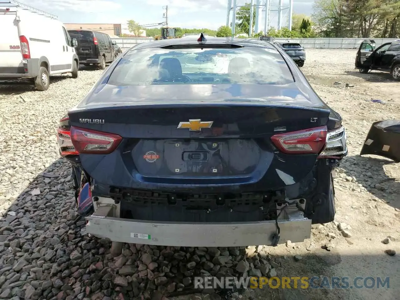 6 Photograph of a damaged car 1G1ZD5ST0LF138275 CHEVROLET MALIBU 2020