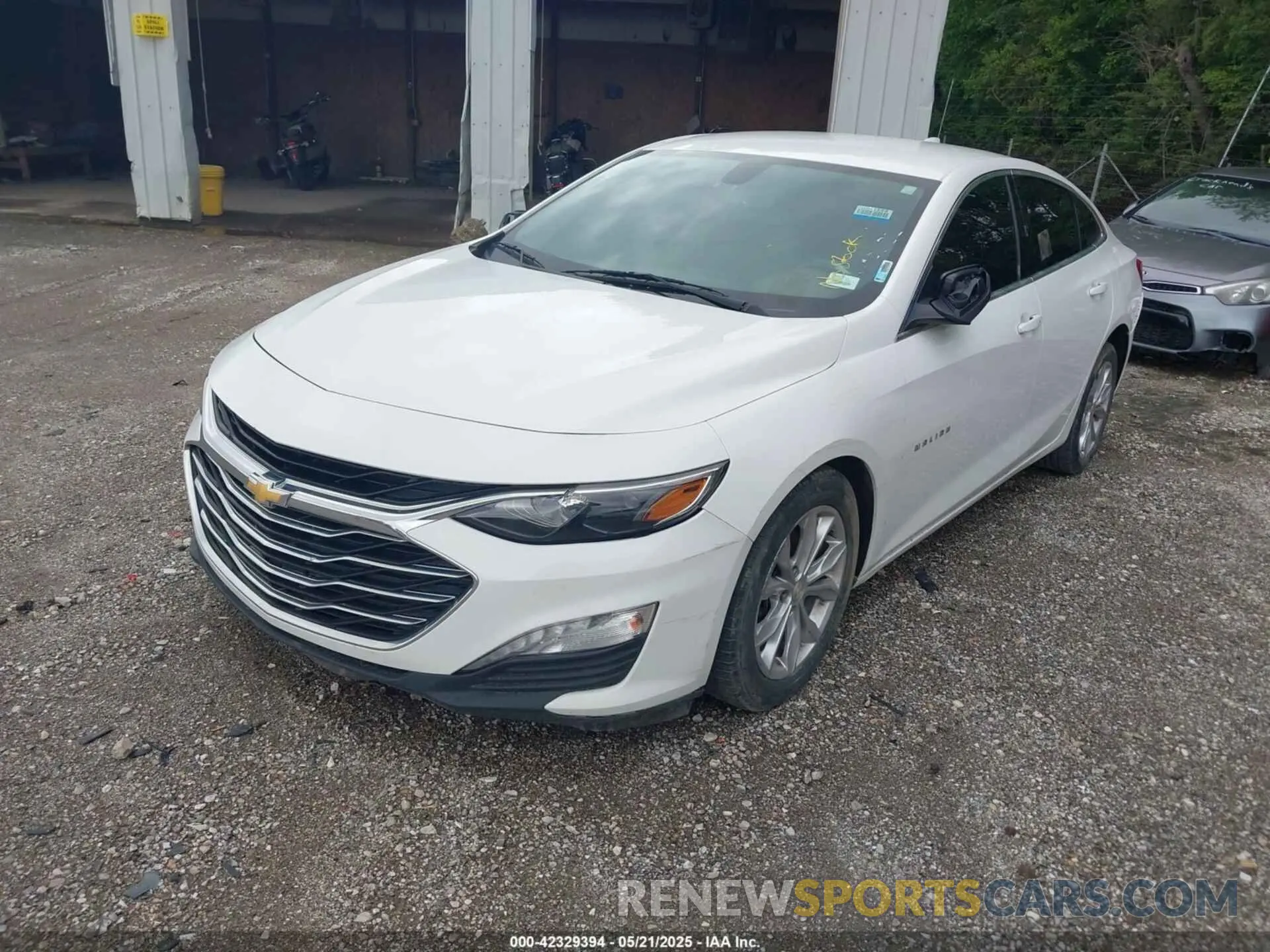 2 Photograph of a damaged car 1G1ZD5ST1LF030022 CHEVROLET MALIBU 2020