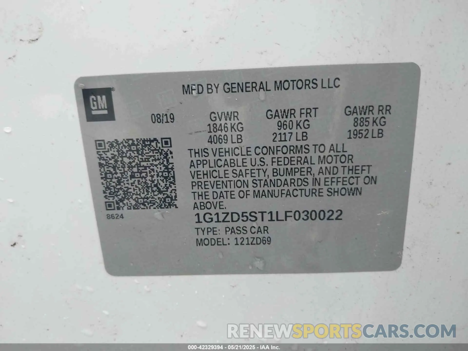 9 Photograph of a damaged car 1G1ZD5ST1LF030022 CHEVROLET MALIBU 2020