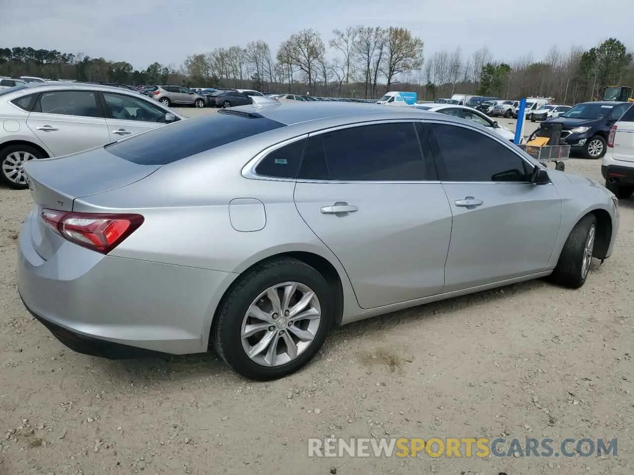 3 Photograph of a damaged car 1G1ZD5ST1LF052117 CHEVROLET MALIBU 2020