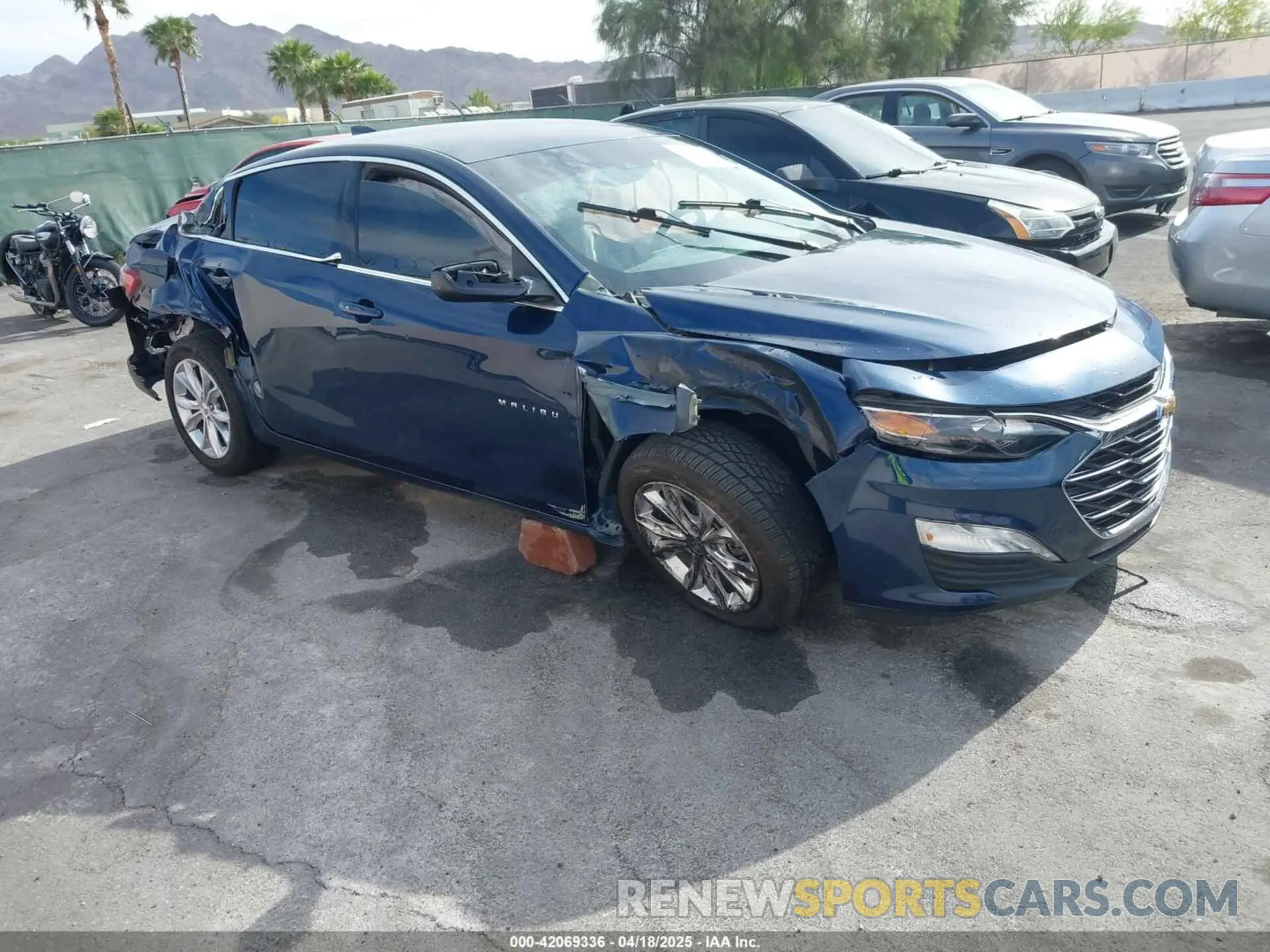 1 Photograph of a damaged car 1G1ZD5ST1LF058774 CHEVROLET MALIBU 2020