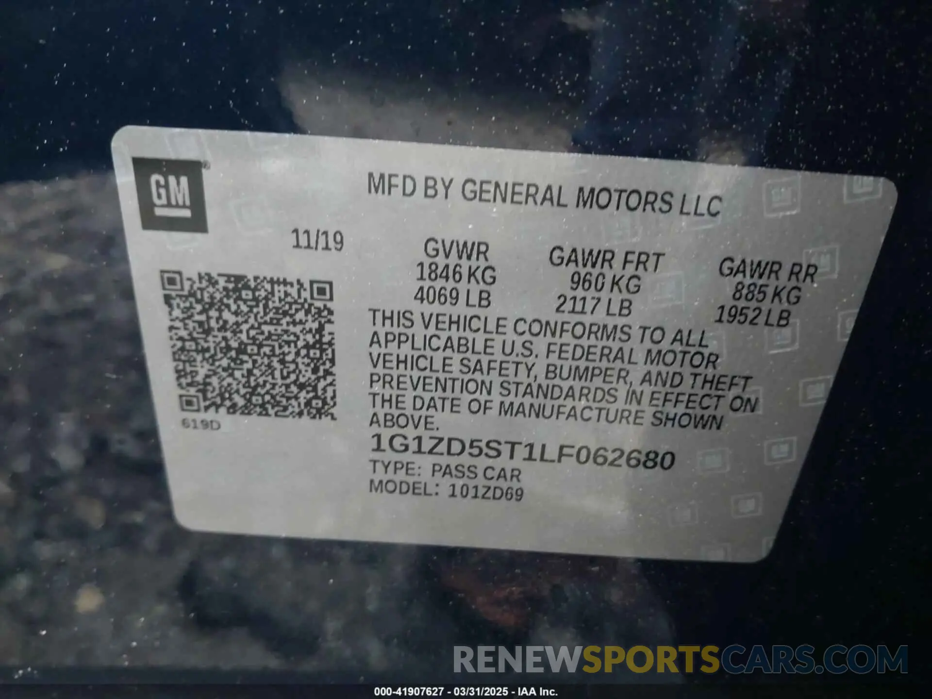 9 Photograph of a damaged car 1G1ZD5ST1LF062680 CHEVROLET MALIBU 2020