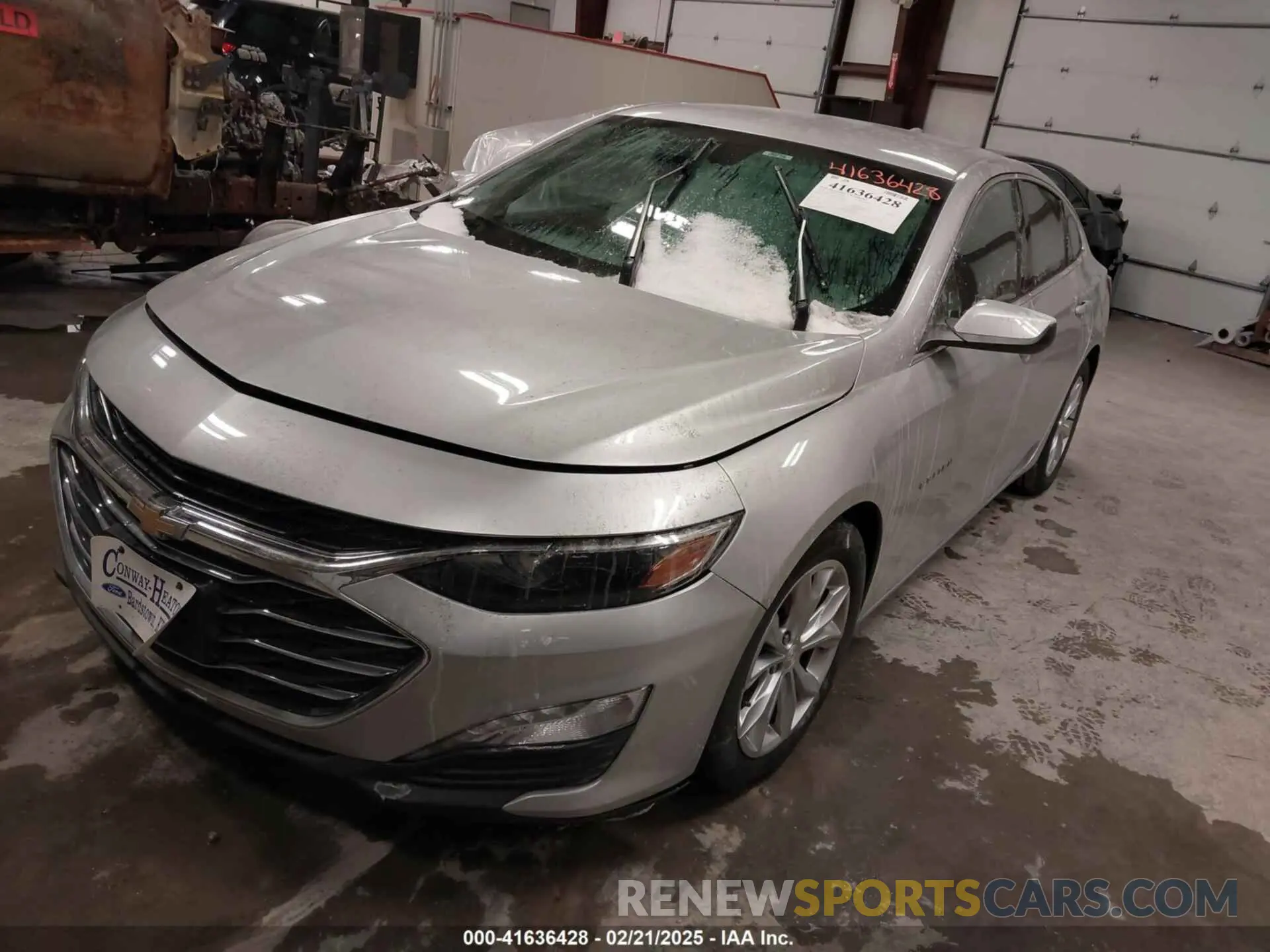 2 Photograph of a damaged car 1G1ZD5ST1LF068916 CHEVROLET MALIBU 2020
