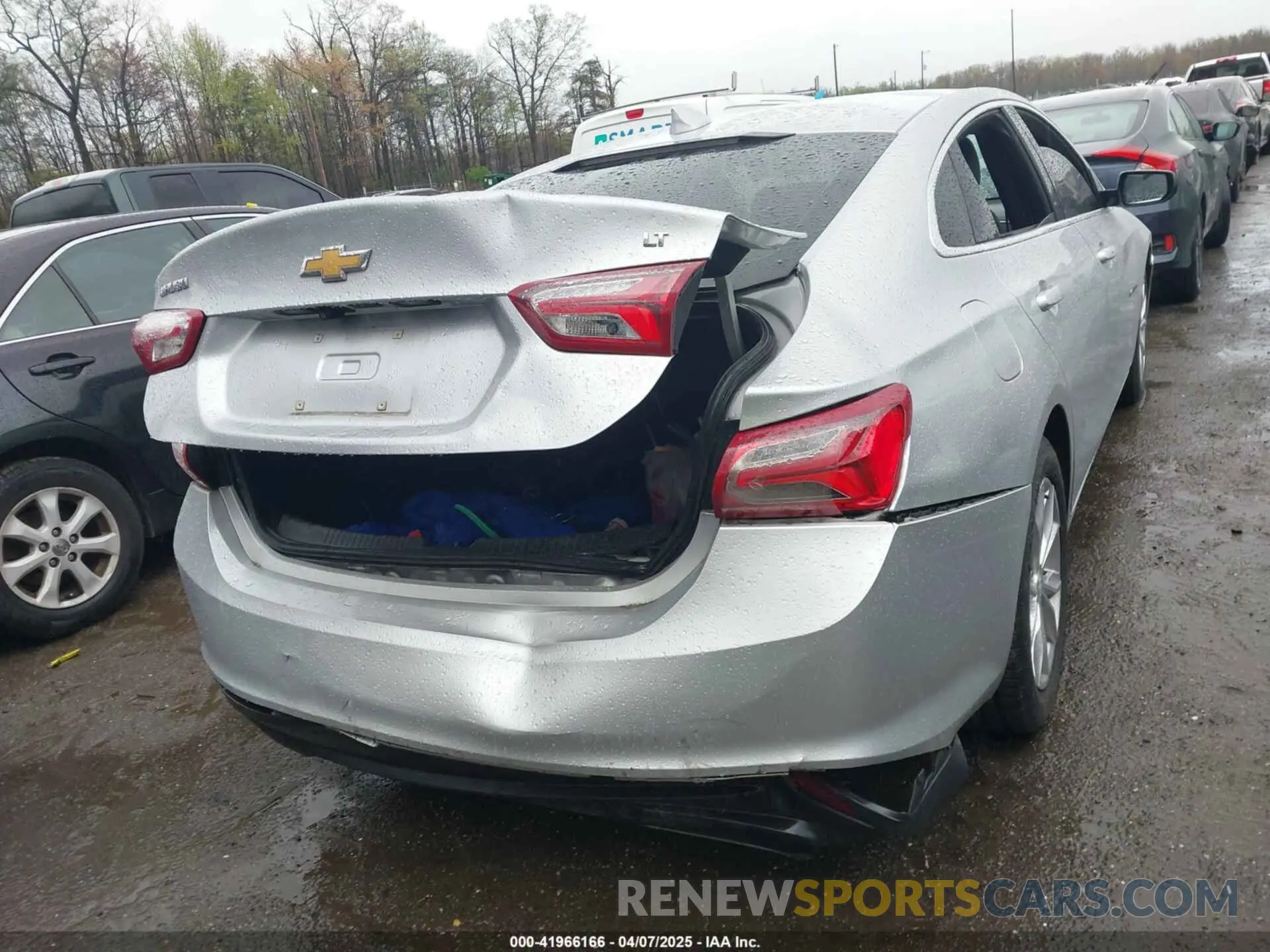 16 Photograph of a damaged car 1G1ZD5ST1LF069905 CHEVROLET MALIBU 2020