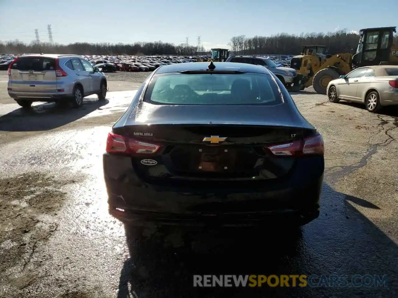 6 Photograph of a damaged car 1G1ZD5ST1LF070133 CHEVROLET MALIBU 2020