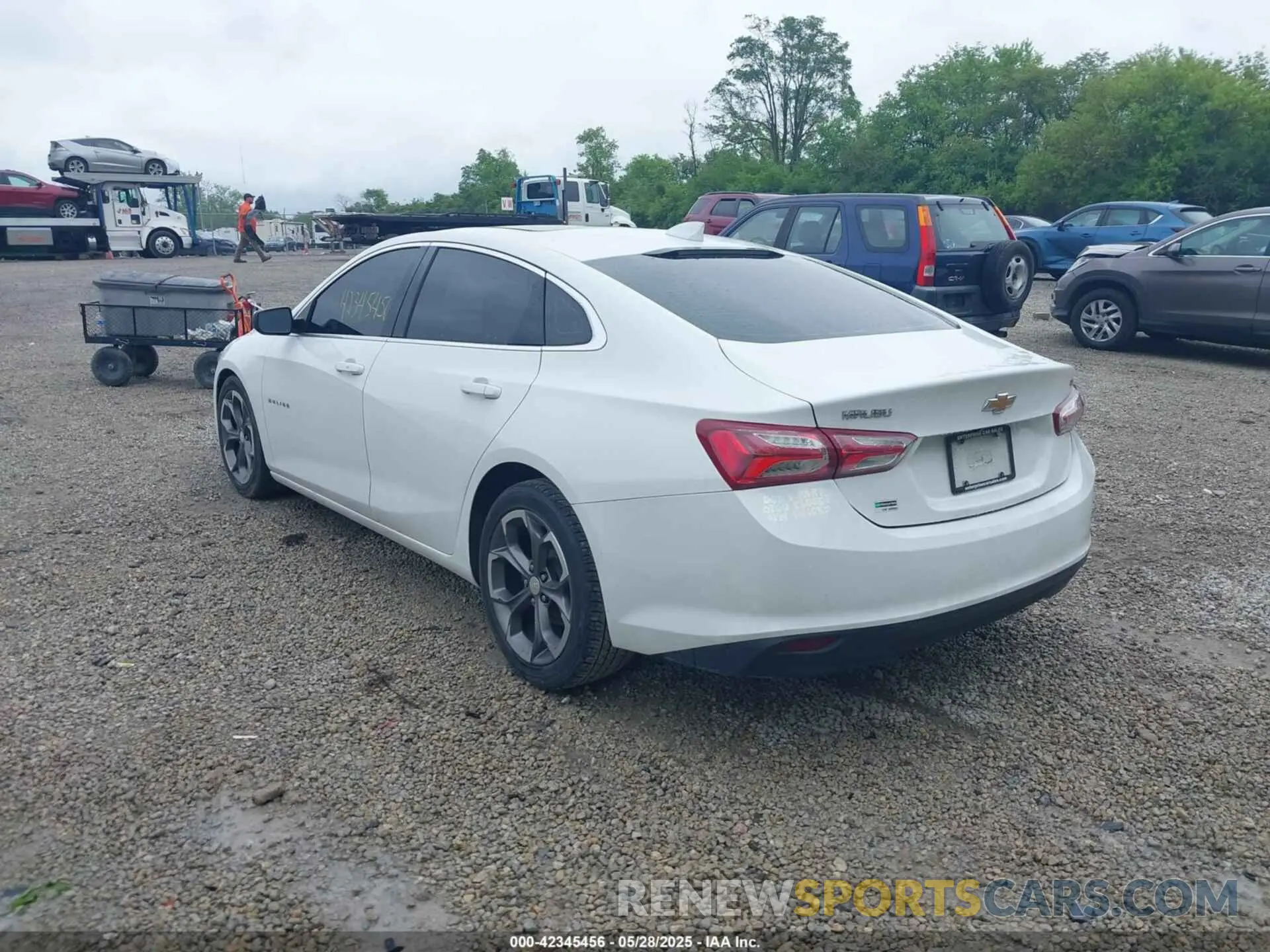 3 Photograph of a damaged car 1G1ZD5ST1LF118648 CHEVROLET MALIBU 2020