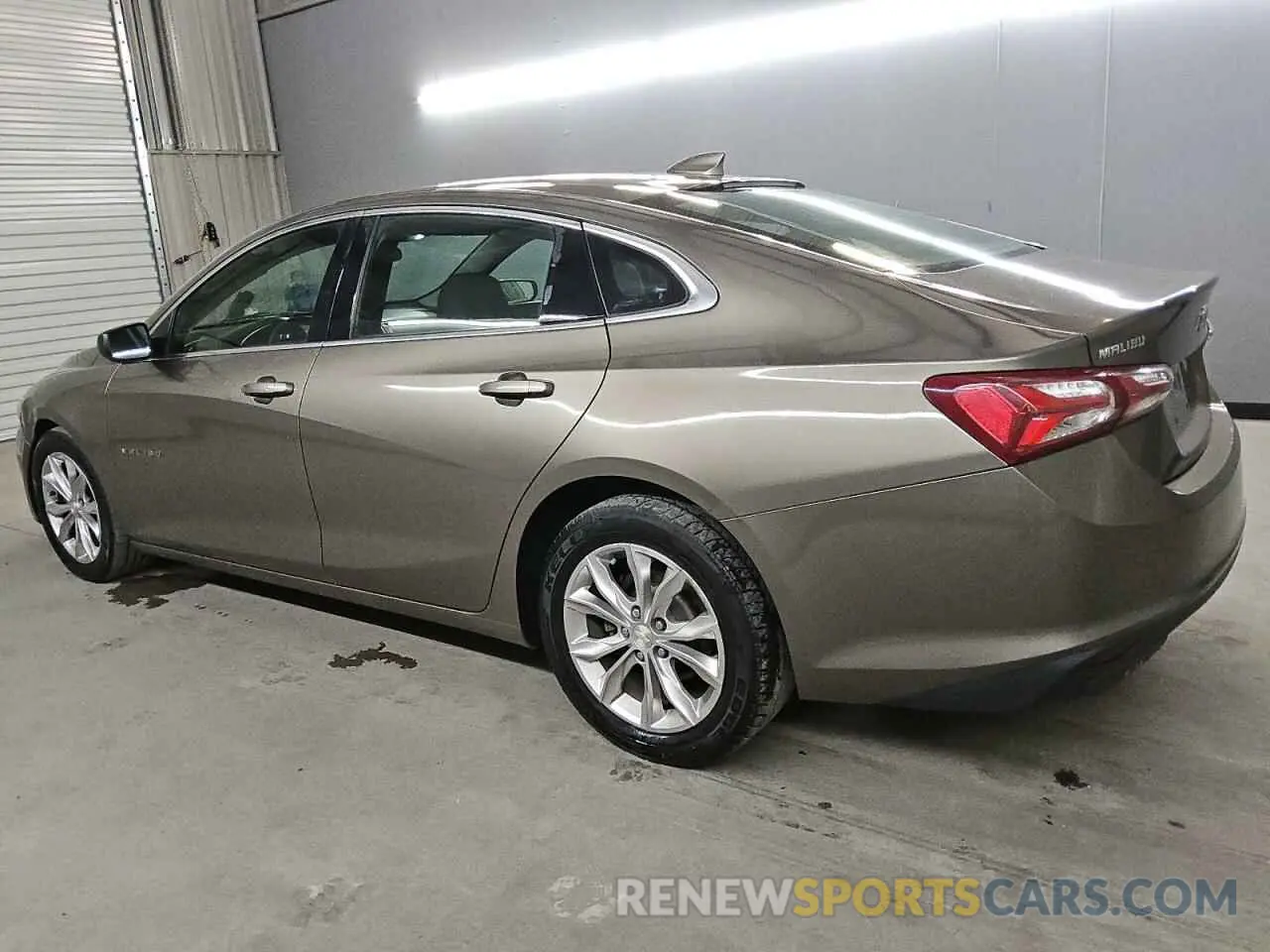 2 Photograph of a damaged car 1G1ZD5ST1LF124594 CHEVROLET MALIBU 2020
