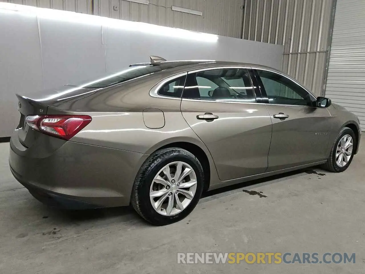 3 Photograph of a damaged car 1G1ZD5ST1LF124594 CHEVROLET MALIBU 2020