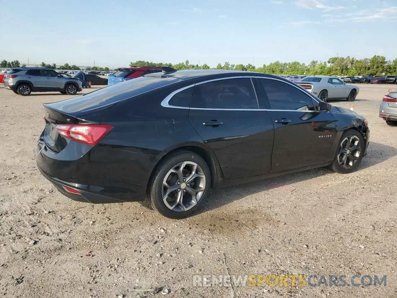 3 Photograph of a damaged car 1G1ZD5ST1LF157997 CHEVROLET MALIBU 2020