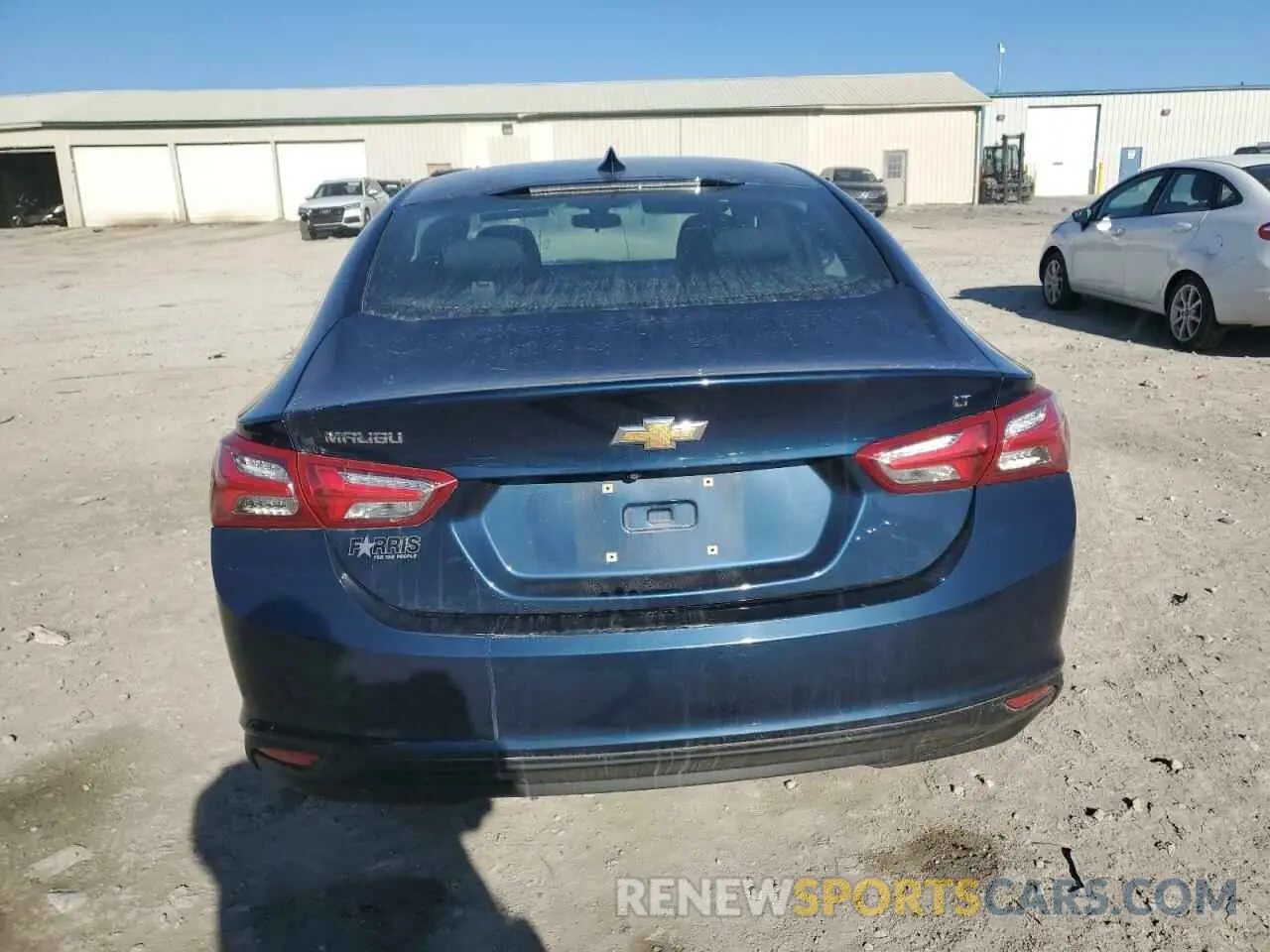 6 Photograph of a damaged car 1G1ZD5ST2LF000818 CHEVROLET MALIBU 2020