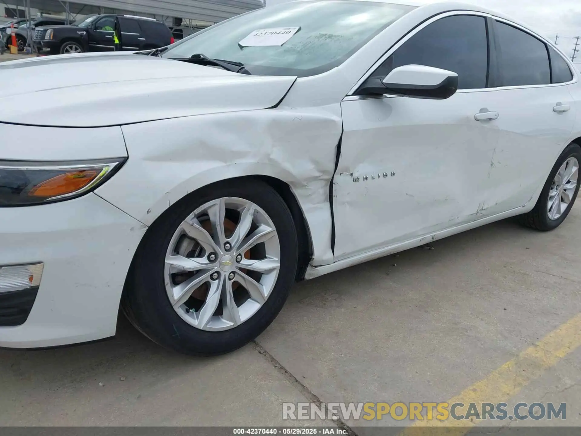 6 Photograph of a damaged car 1G1ZD5ST2LF001855 CHEVROLET MALIBU 2020