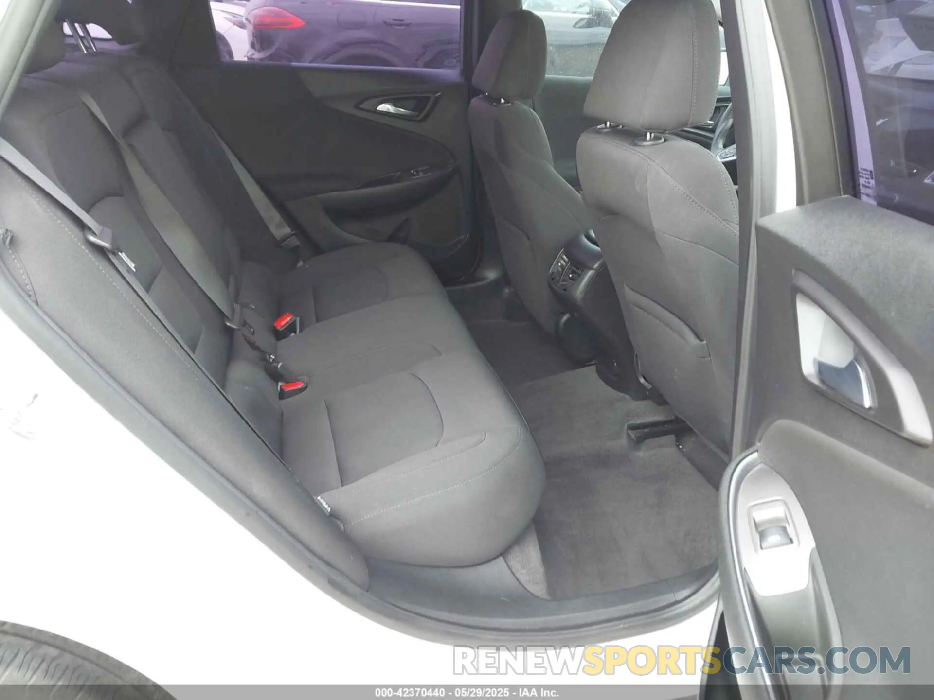 8 Photograph of a damaged car 1G1ZD5ST2LF001855 CHEVROLET MALIBU 2020