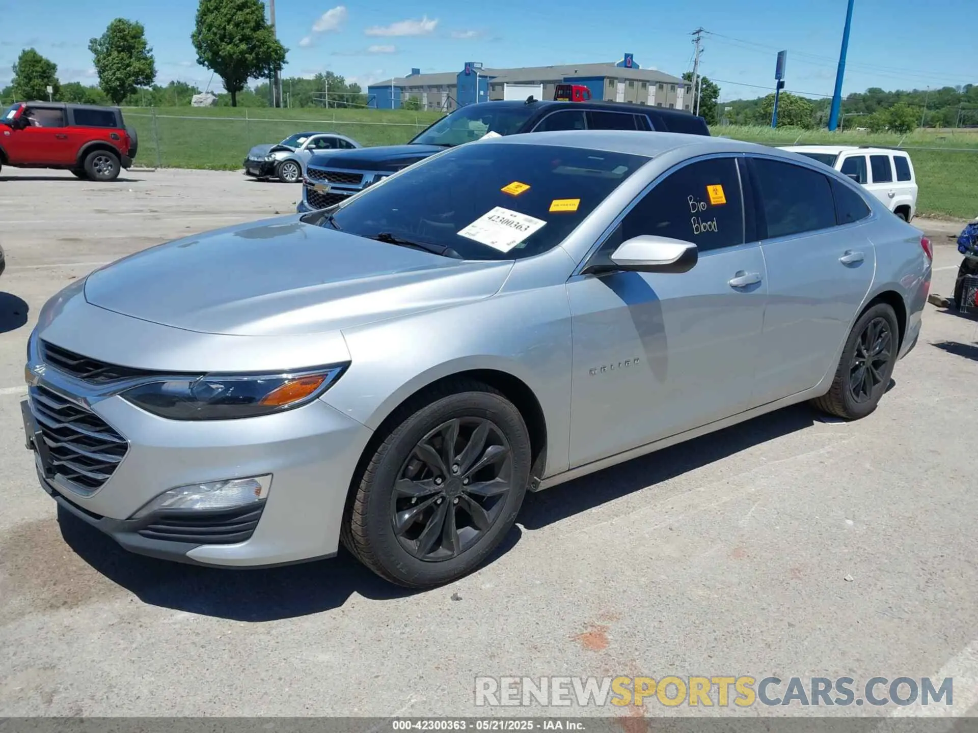 2 Photograph of a damaged car 1G1ZD5ST2LF005288 CHEVROLET MALIBU 2020