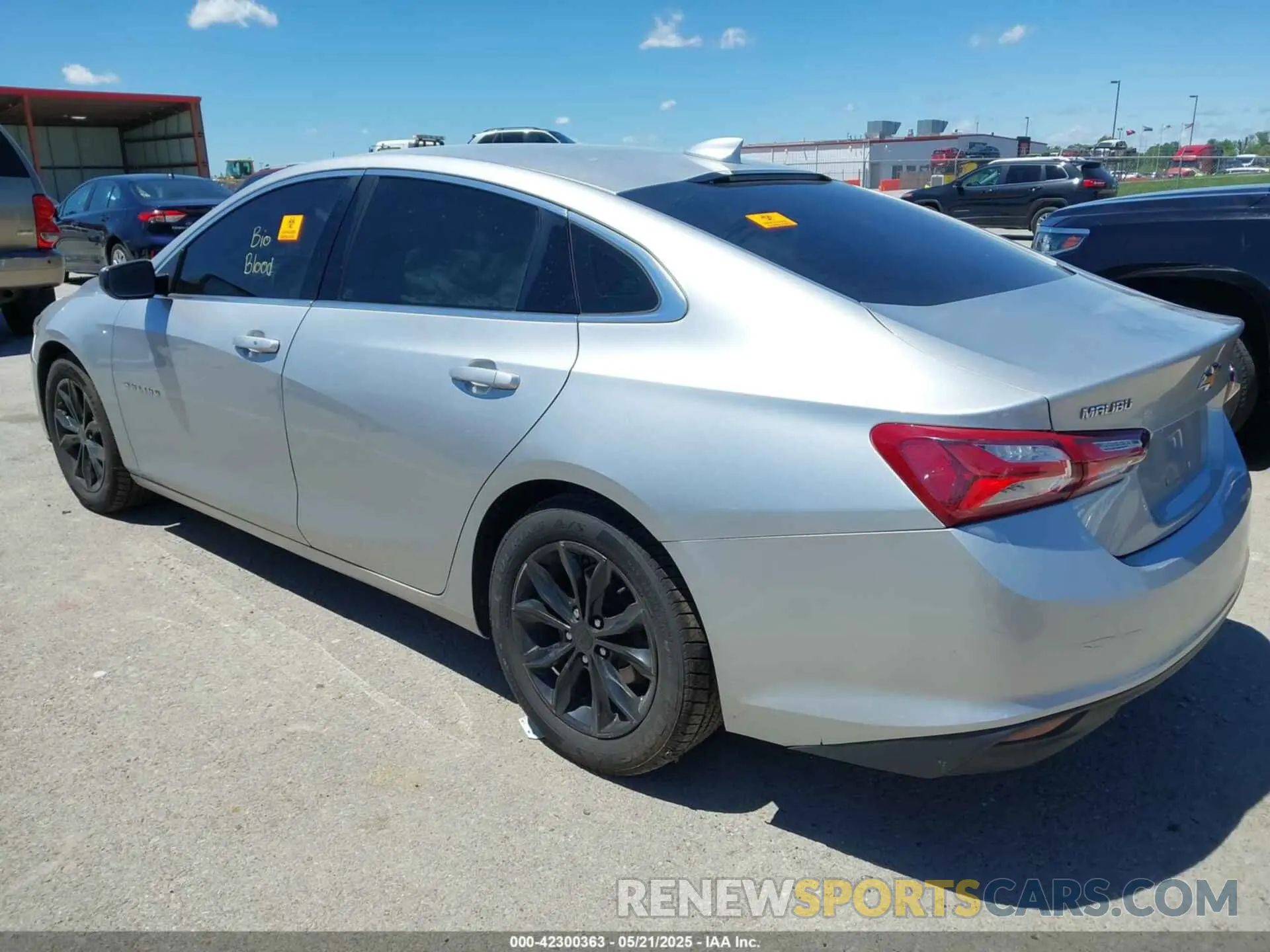 3 Photograph of a damaged car 1G1ZD5ST2LF005288 CHEVROLET MALIBU 2020