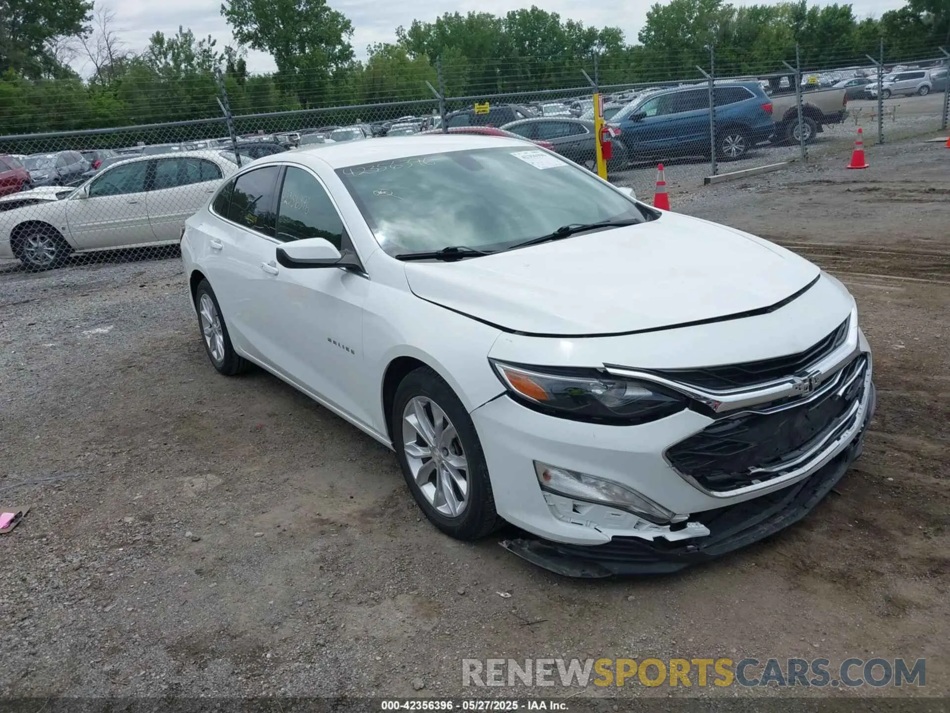 1 Photograph of a damaged car 1G1ZD5ST2LF008076 CHEVROLET MALIBU 2020