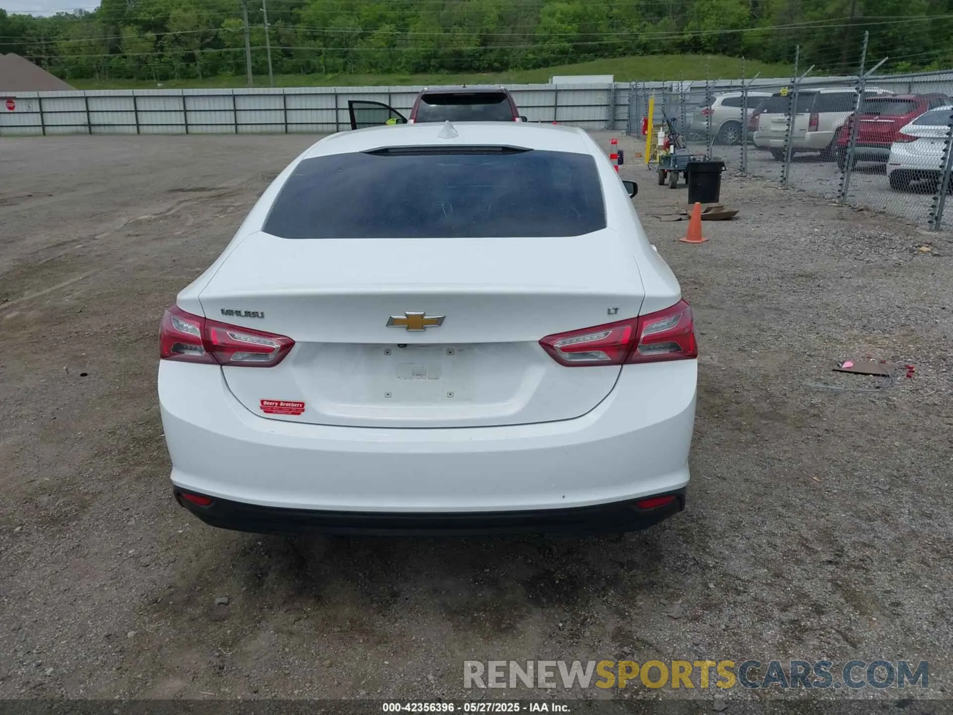 16 Photograph of a damaged car 1G1ZD5ST2LF008076 CHEVROLET MALIBU 2020