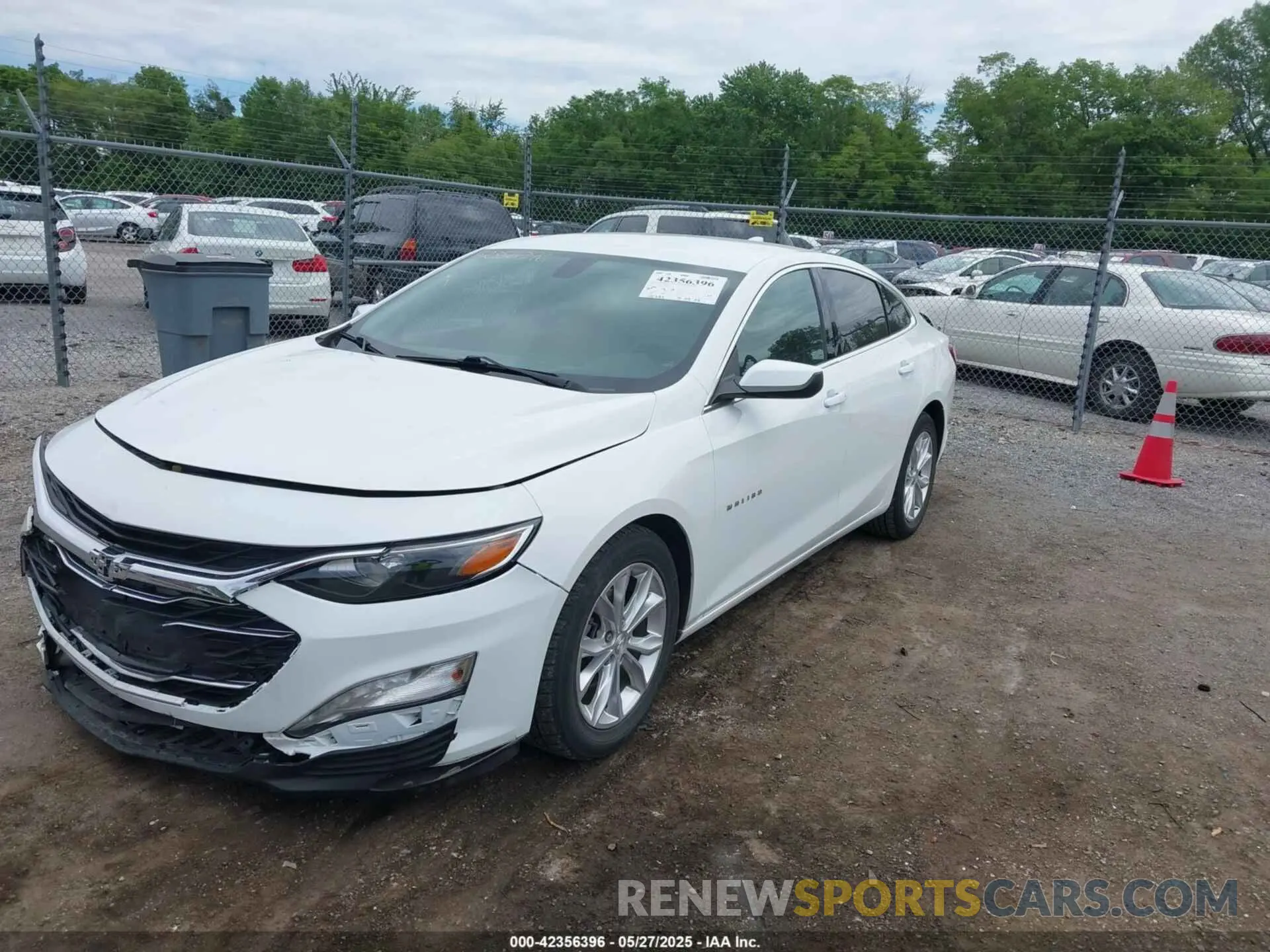2 Photograph of a damaged car 1G1ZD5ST2LF008076 CHEVROLET MALIBU 2020
