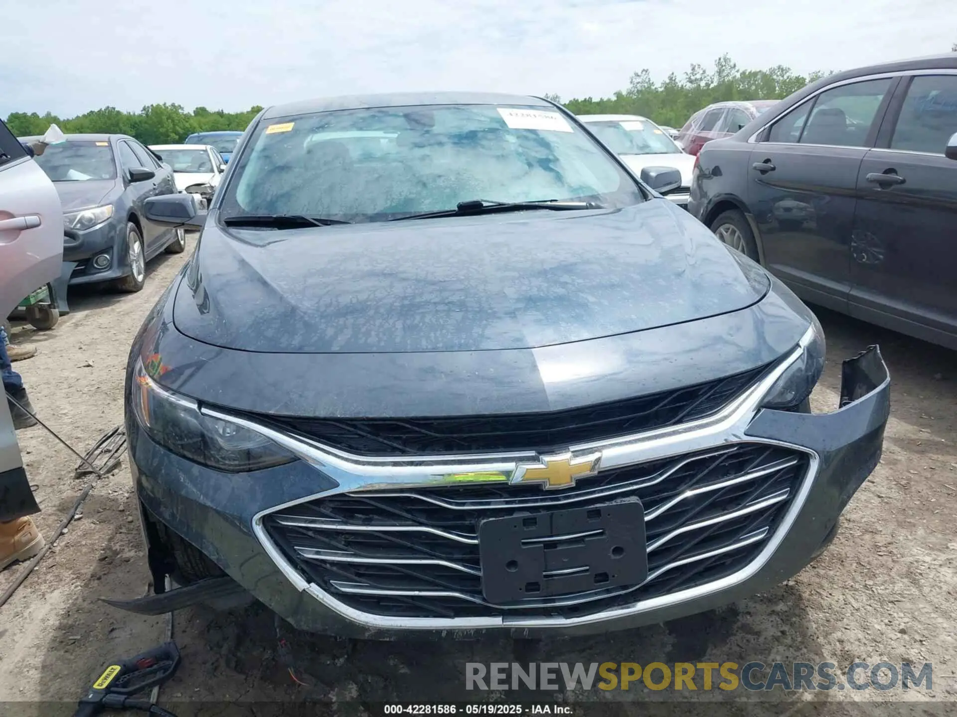 12 Photograph of a damaged car 1G1ZD5ST2LF009857 CHEVROLET MALIBU 2020