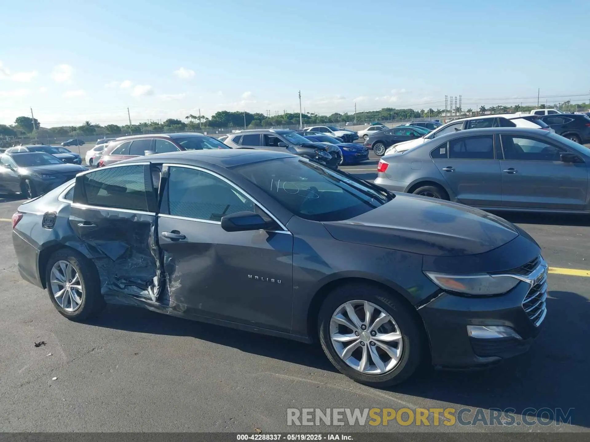 13 Photograph of a damaged car 1G1ZD5ST2LF009860 CHEVROLET MALIBU 2020