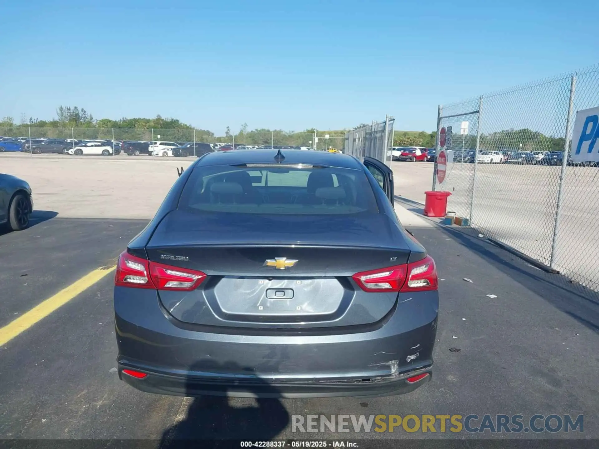 16 Photograph of a damaged car 1G1ZD5ST2LF009860 CHEVROLET MALIBU 2020