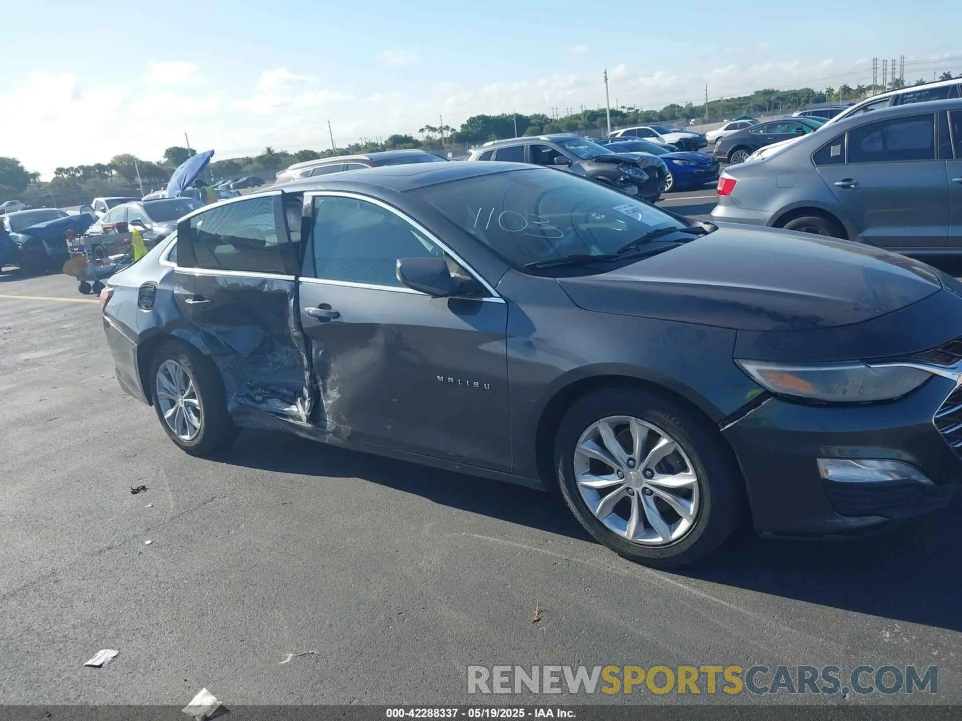 6 Photograph of a damaged car 1G1ZD5ST2LF009860 CHEVROLET MALIBU 2020