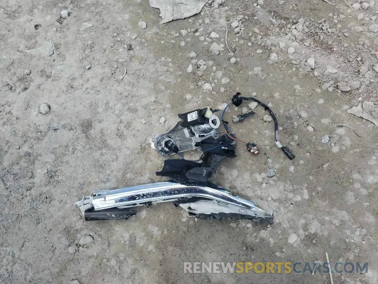 12 Photograph of a damaged car 1G1ZD5ST2LF037240 CHEVROLET MALIBU 2020