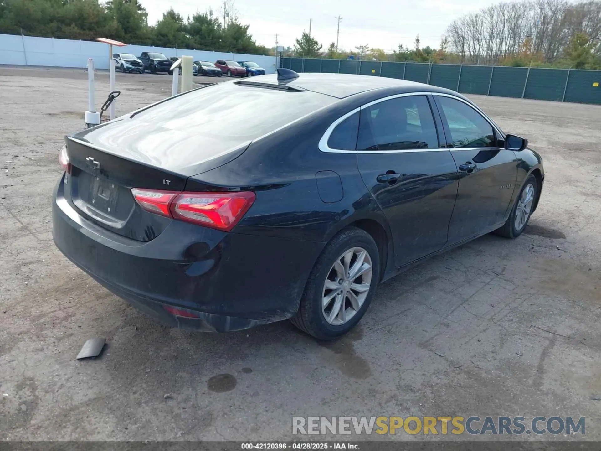 4 Photograph of a damaged car 1G1ZD5ST2LF045824 CHEVROLET MALIBU 2020