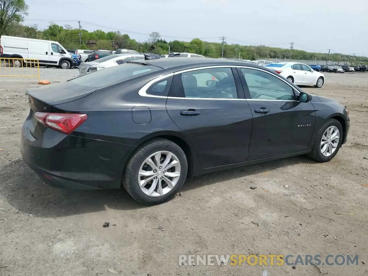 3 Photograph of a damaged car 1G1ZD5ST2LF046486 CHEVROLET MALIBU 2020