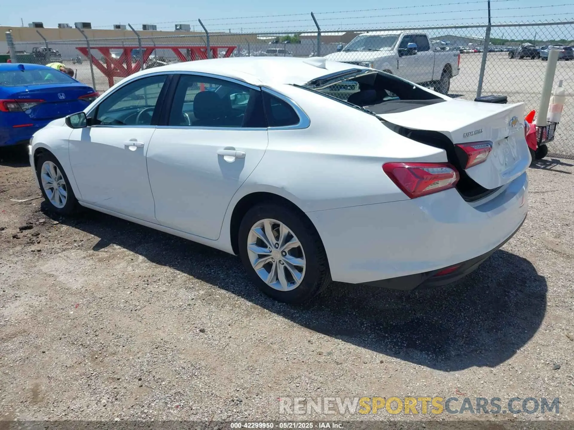 3 Photograph of a damaged car 1G1ZD5ST2LF055026 CHEVROLET MALIBU 2020