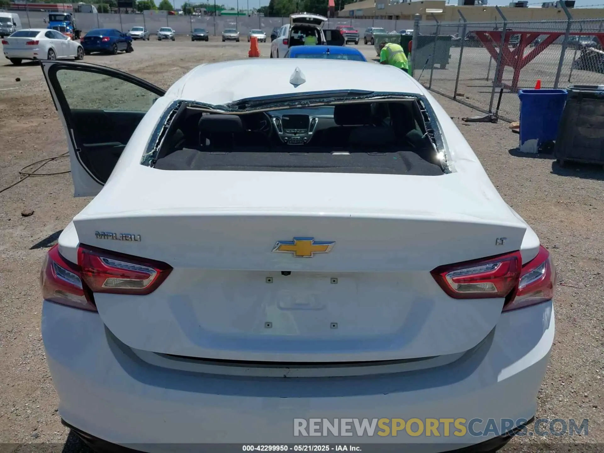 6 Photograph of a damaged car 1G1ZD5ST2LF055026 CHEVROLET MALIBU 2020