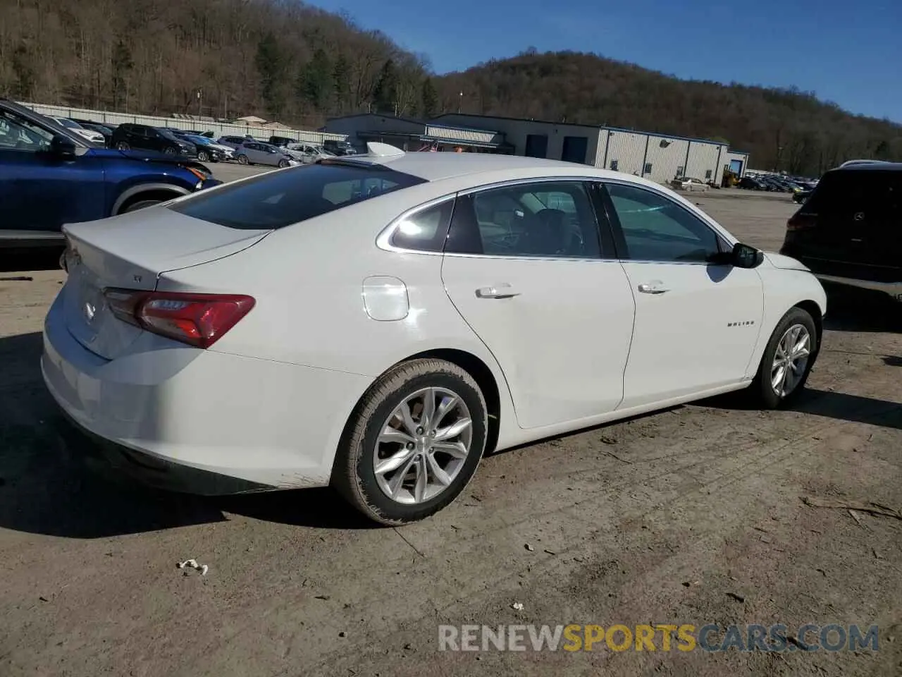 3 Photograph of a damaged car 1G1ZD5ST2LF055298 CHEVROLET MALIBU 2020
