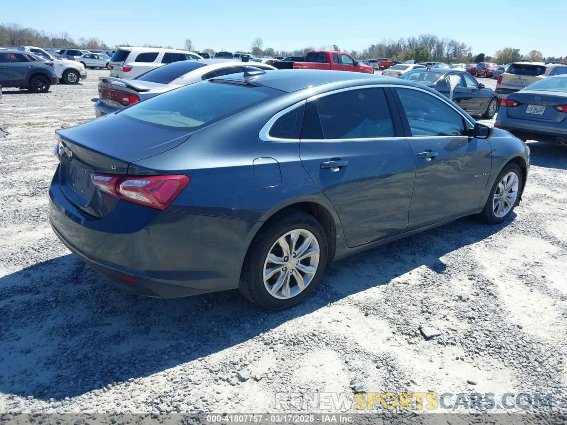 4 Photograph of a damaged car 1G1ZD5ST2LF073932 CHEVROLET MALIBU 2020