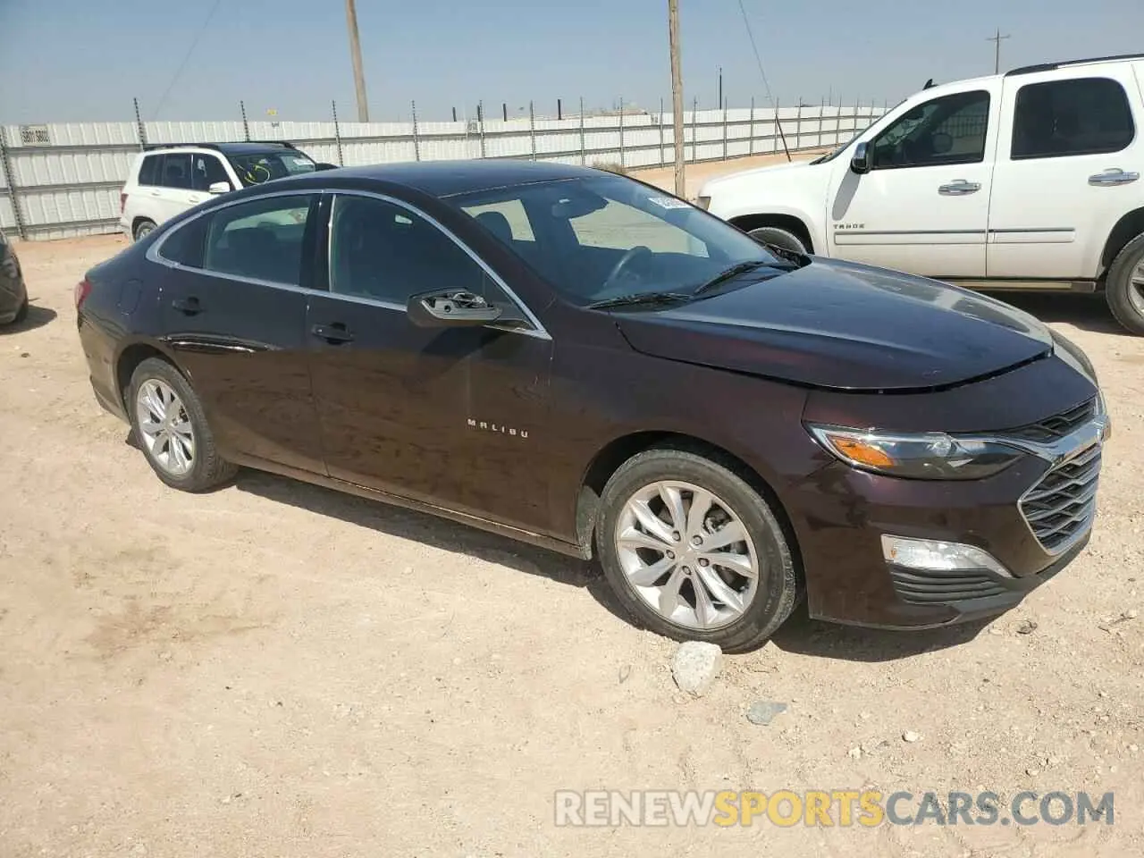 4 Photograph of a damaged car 1G1ZD5ST2LF076782 CHEVROLET MALIBU 2020