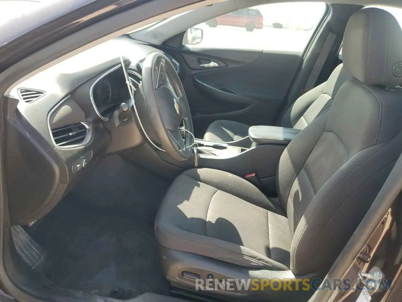 7 Photograph of a damaged car 1G1ZD5ST2LF076782 CHEVROLET MALIBU 2020
