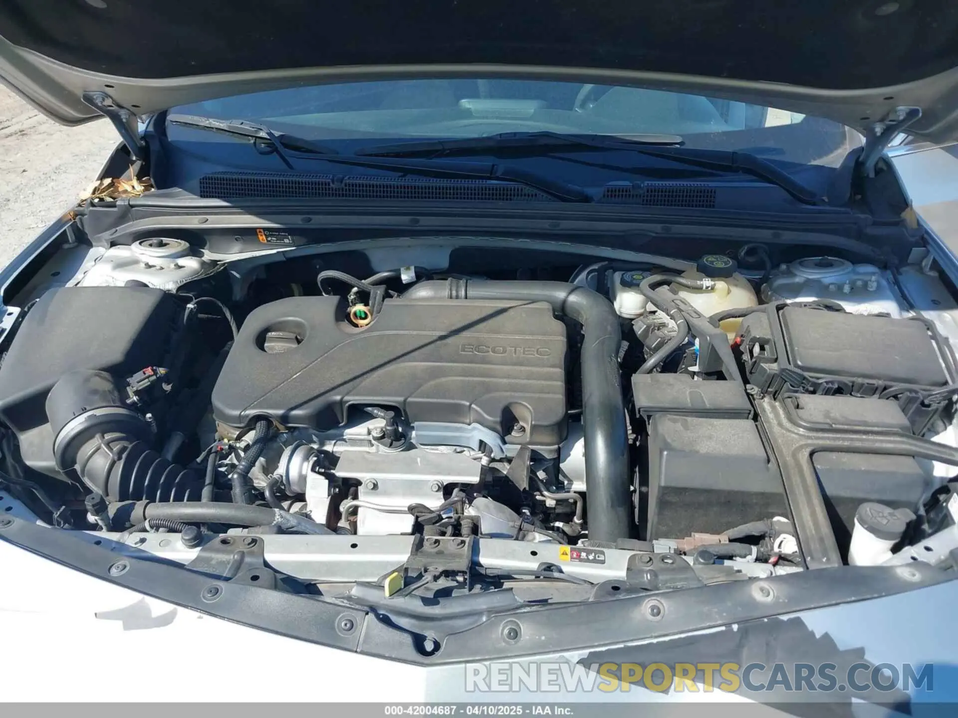 10 Photograph of a damaged car 1G1ZD5ST2LF078158 CHEVROLET MALIBU 2020