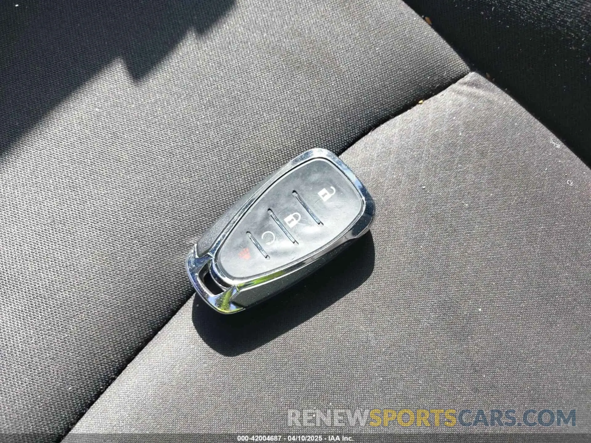 11 Photograph of a damaged car 1G1ZD5ST2LF078158 CHEVROLET MALIBU 2020