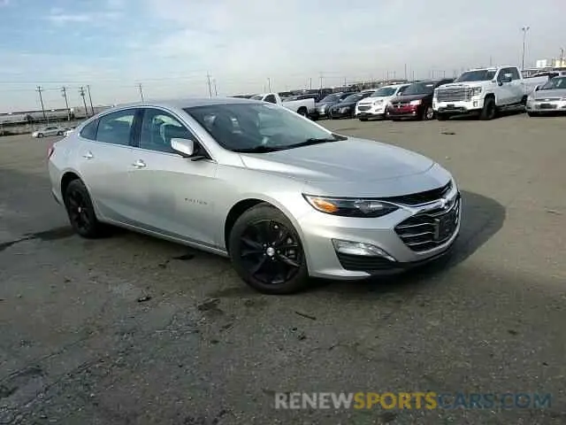 10 Photograph of a damaged car 1G1ZD5ST2LF092190 CHEVROLET MALIBU 2020