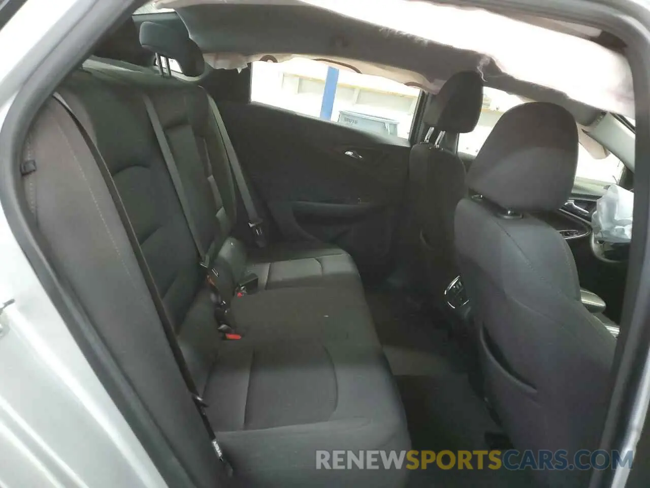 11 Photograph of a damaged car 1G1ZD5ST2LF092190 CHEVROLET MALIBU 2020