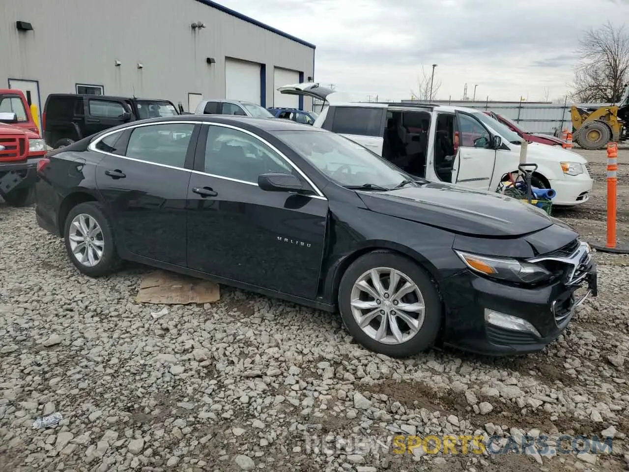 4 Photograph of a damaged car 1G1ZD5ST2LF097325 CHEVROLET MALIBU 2020