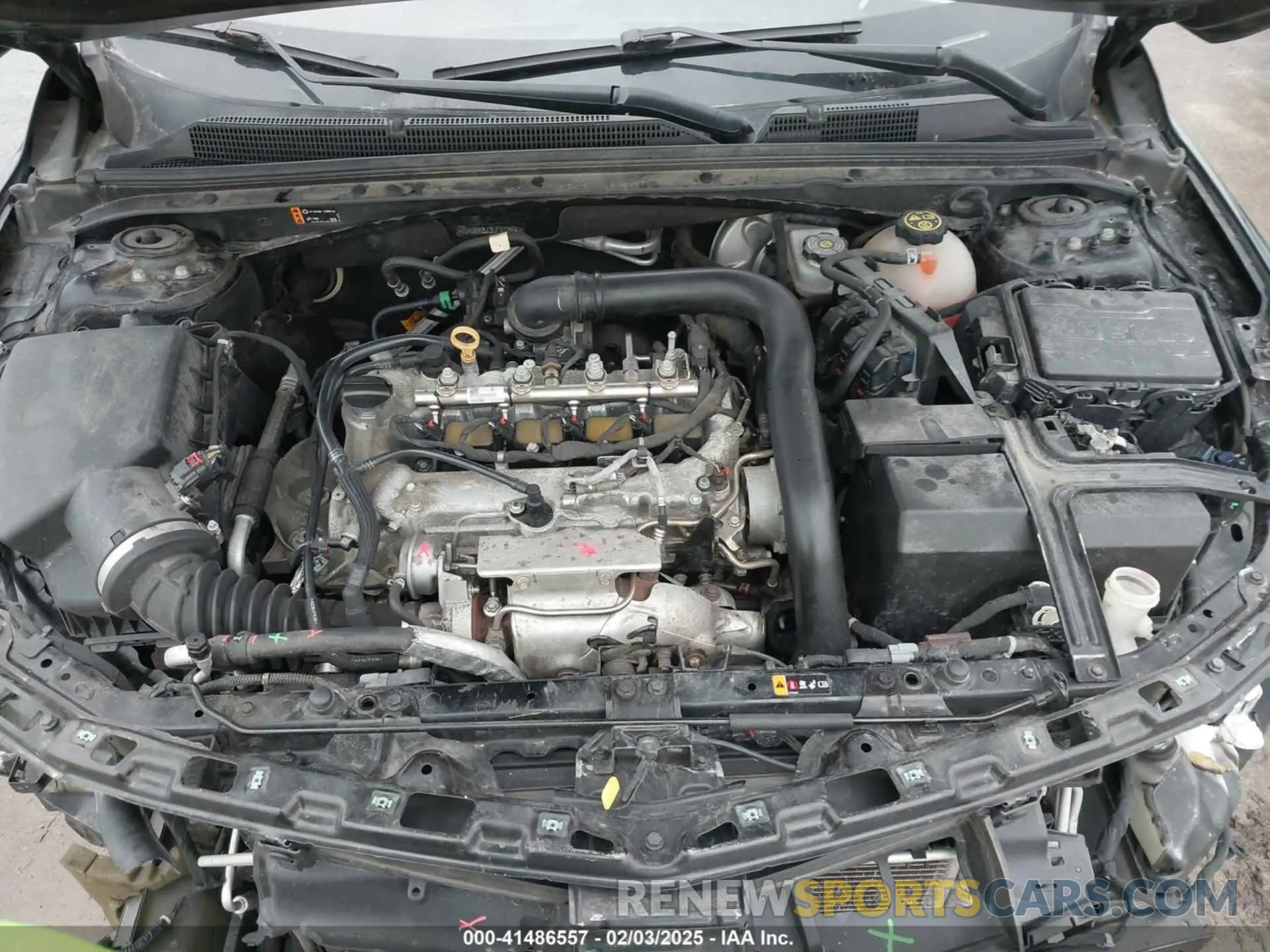 10 Photograph of a damaged car 1G1ZD5ST2LF102930 CHEVROLET MALIBU 2020