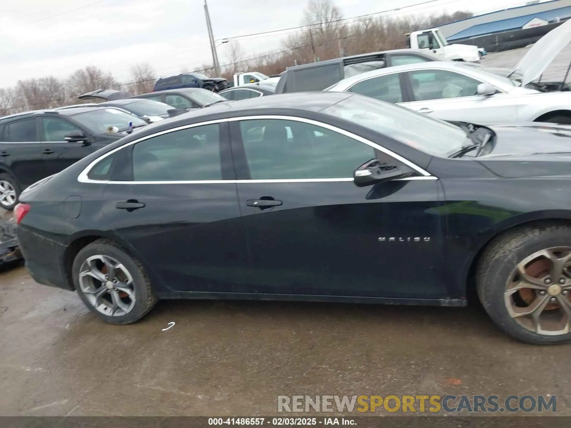 14 Photograph of a damaged car 1G1ZD5ST2LF102930 CHEVROLET MALIBU 2020