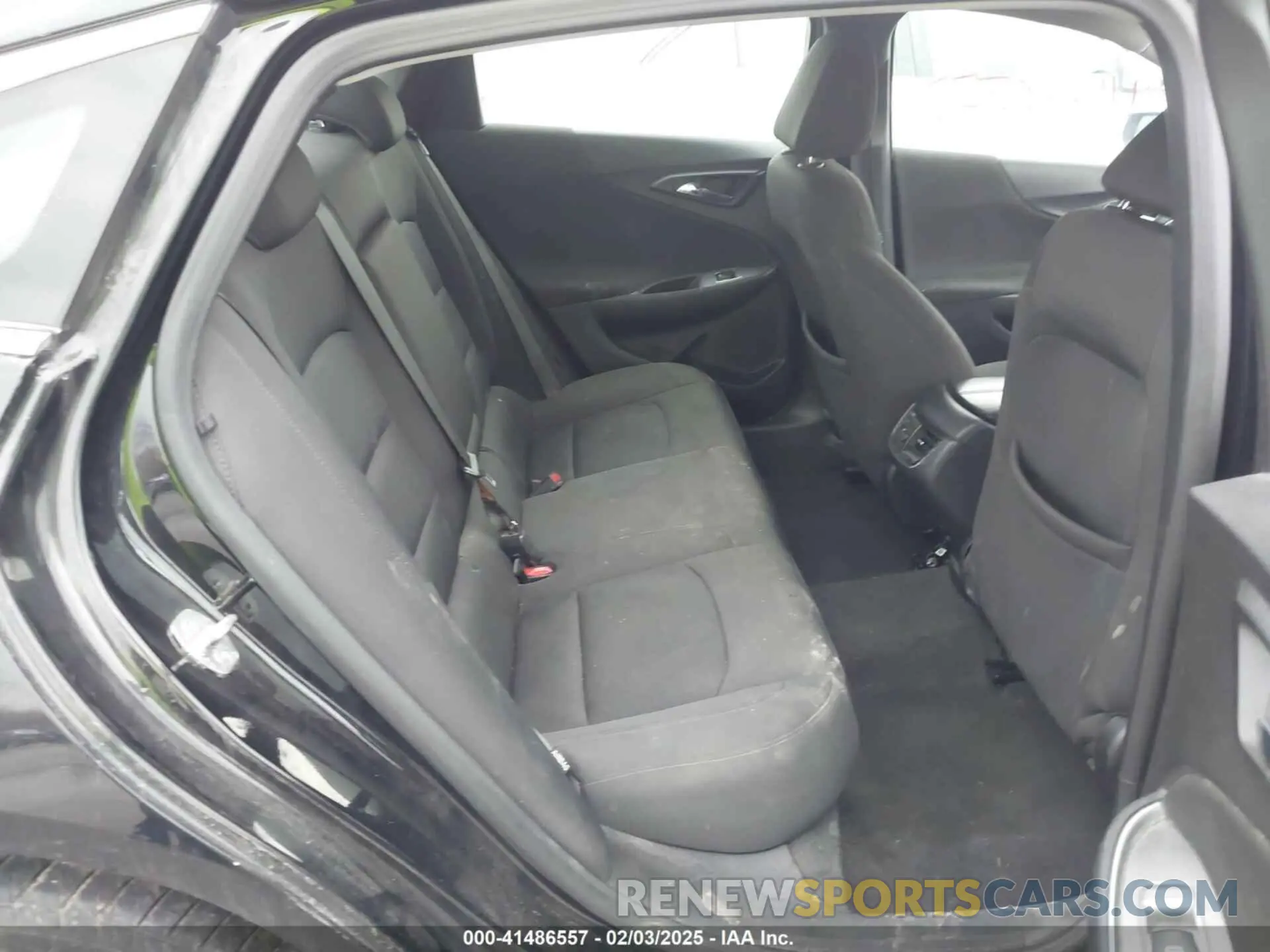 8 Photograph of a damaged car 1G1ZD5ST2LF102930 CHEVROLET MALIBU 2020