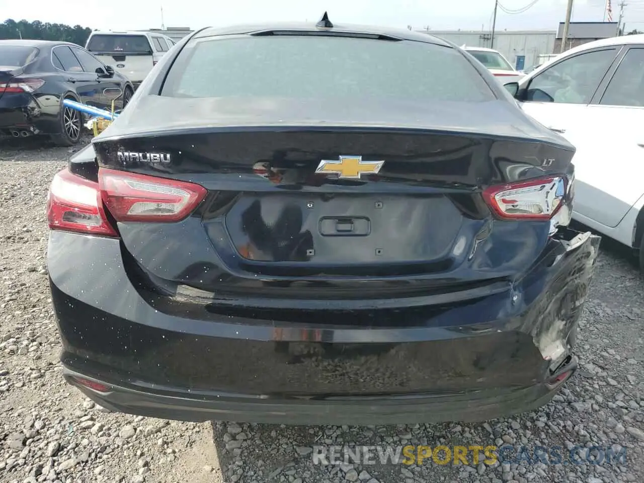 6 Photograph of a damaged car 1G1ZD5ST2LF112079 CHEVROLET MALIBU 2020