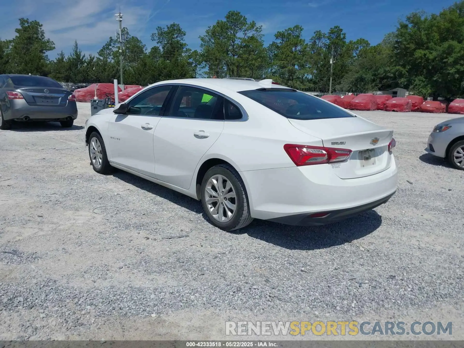 3 Photograph of a damaged car 1G1ZD5ST2LF112888 CHEVROLET MALIBU 2020