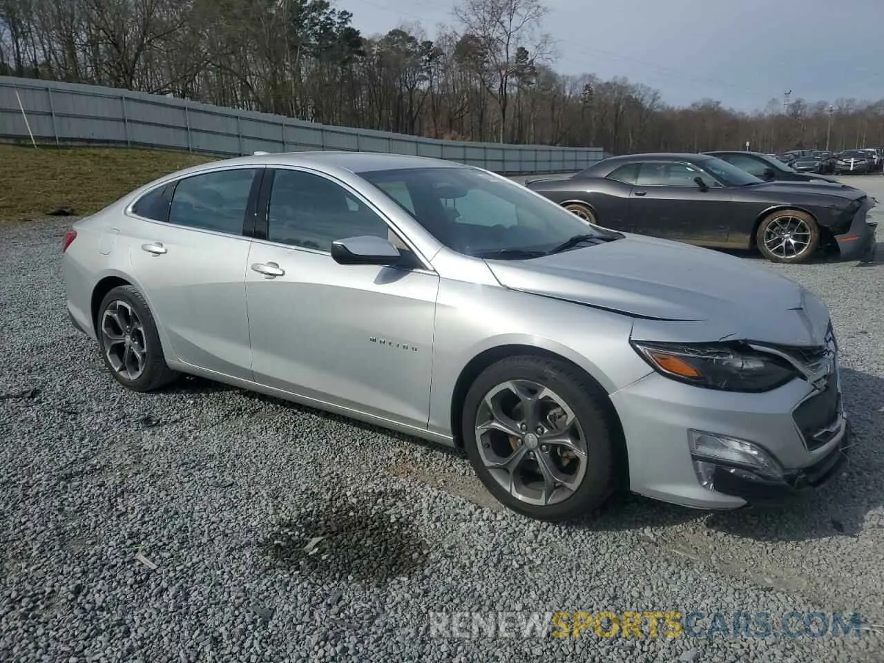 4 Photograph of a damaged car 1G1ZD5ST2LF125592 CHEVROLET MALIBU 2020