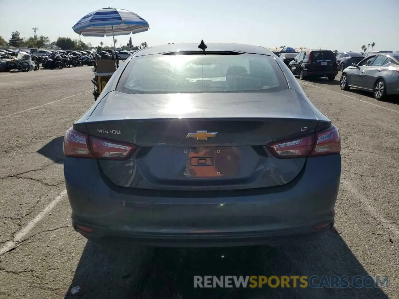 6 Photograph of a damaged car 1G1ZD5ST2LF126645 CHEVROLET MALIBU 2020
