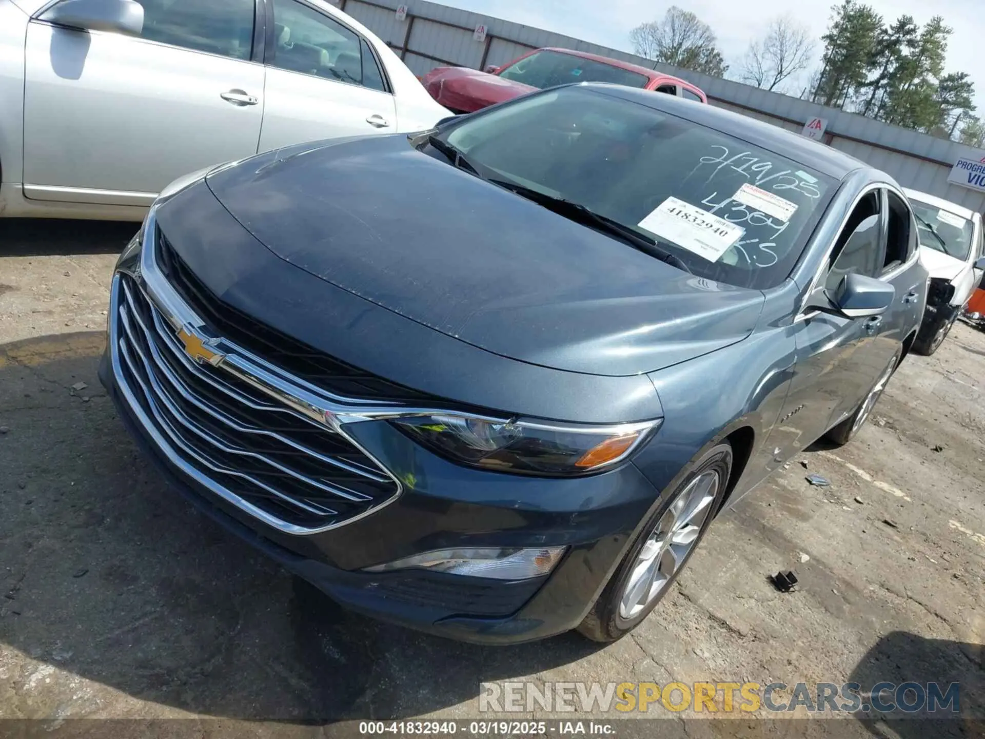 2 Photograph of a damaged car 1G1ZD5ST3LF024304 CHEVROLET MALIBU 2020