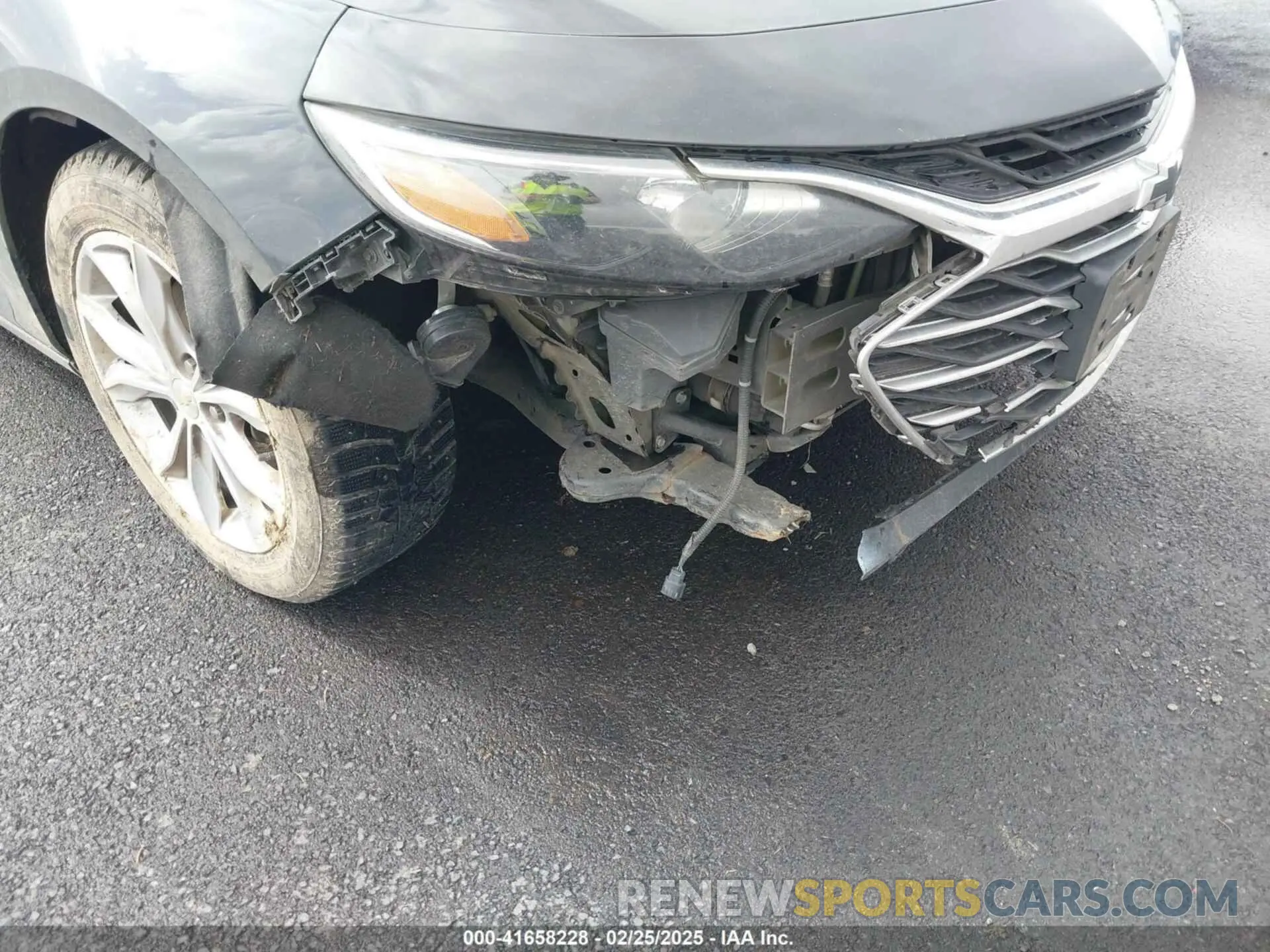 6 Photograph of a damaged car 1G1ZD5ST3LF034993 CHEVROLET MALIBU 2020