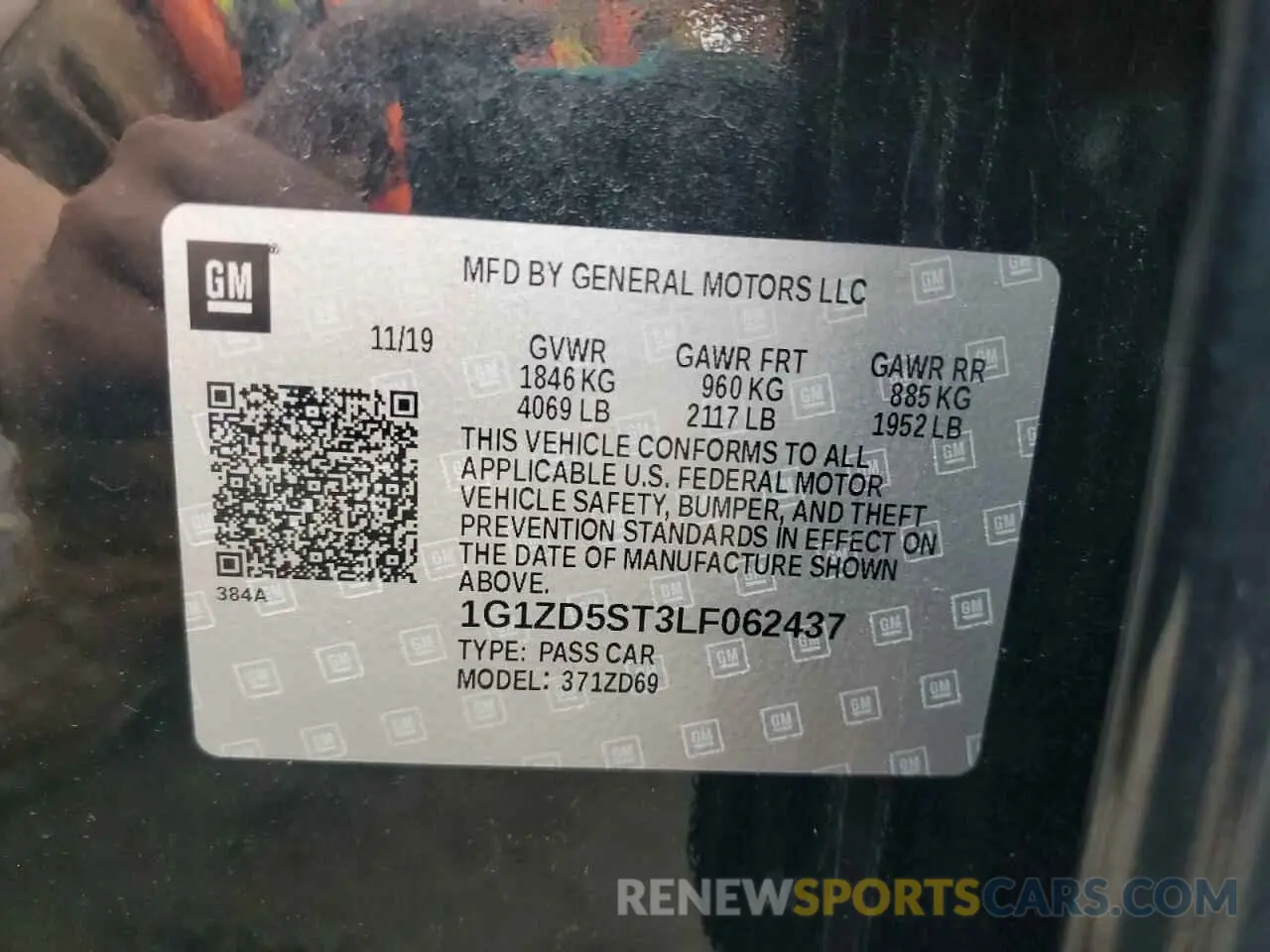 12 Photograph of a damaged car 1G1ZD5ST3LF062437 CHEVROLET MALIBU 2020